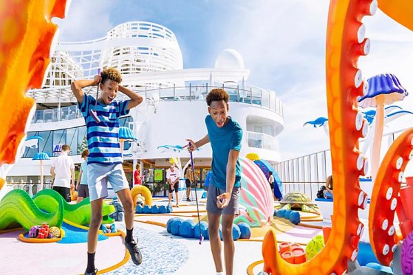 Utopia of the Seas Gallery Image